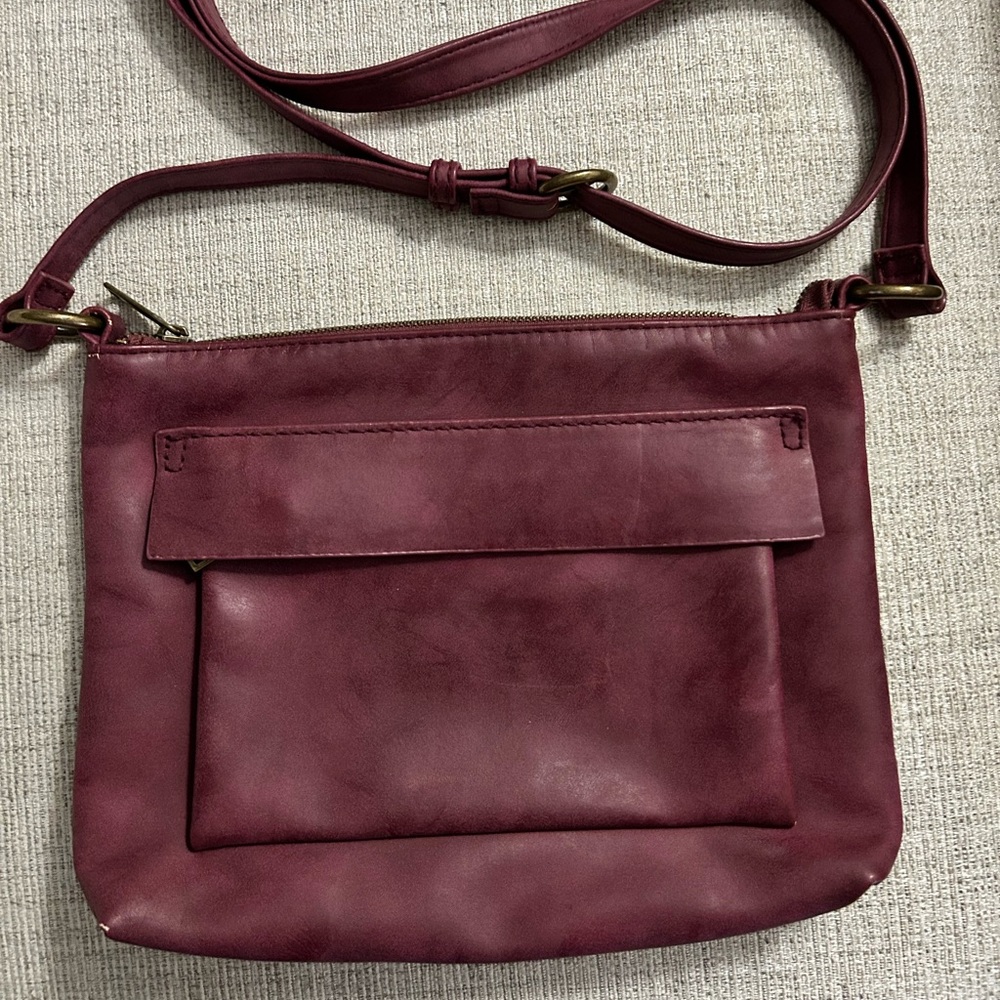 Universal Thread Burgundy Crossbody Bag